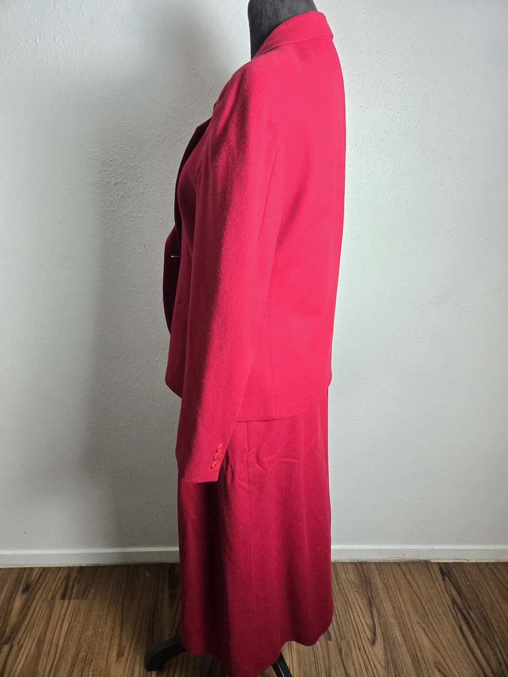 Women's Vintage 100% Wool Tailored Blazer And Skirt Set